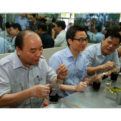 CÀ PHÊ BIẾN ĐỔI NHƯ THẾ NÀO TRONG CƠ THỂ KHI UỐNG CAFE ?